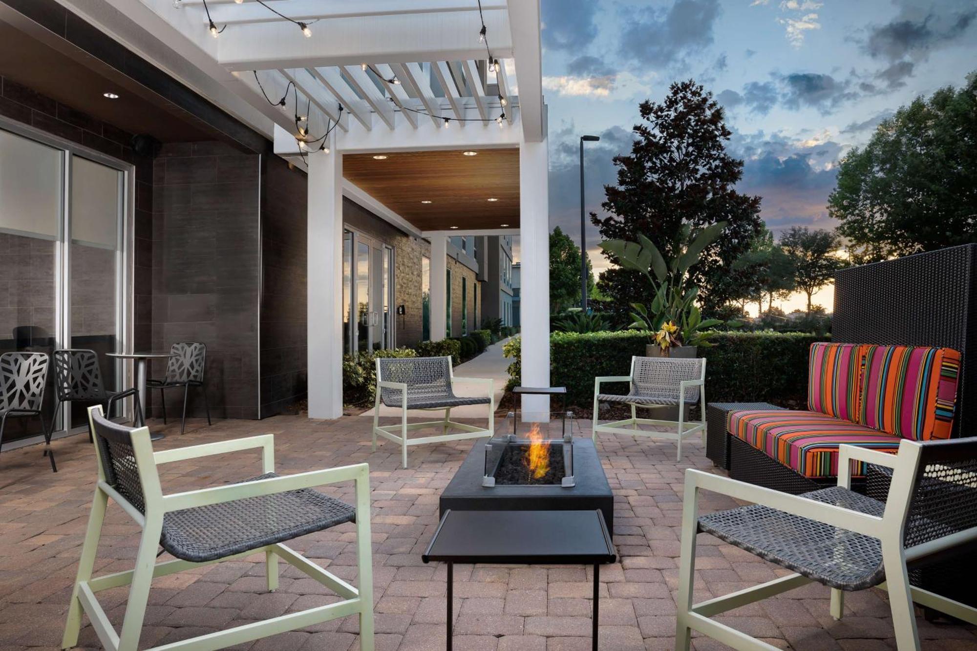 Home2 Suites By Hilton Clermont Zewnętrze zdjęcie